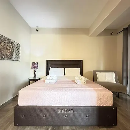 Mythical Escape In Kynopiastes, Corfu * Kinopiásztesz